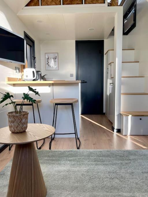 Tiny House With Sauna & Jacuzzi Near Amsterdam Vijfhuizen Exteriör bild