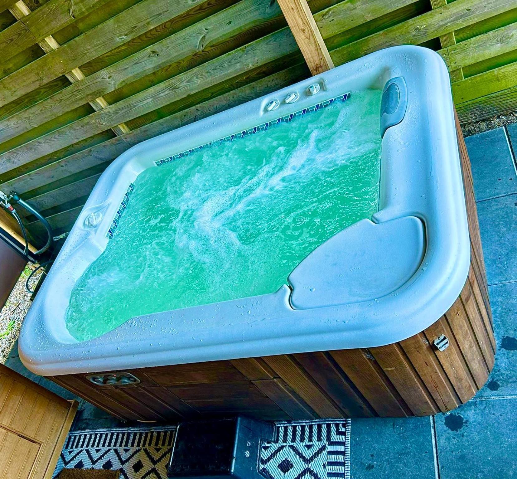 Tiny House With Sauna & Jacuzzi Near Amsterdam Vijfhuizen Exteriör bild